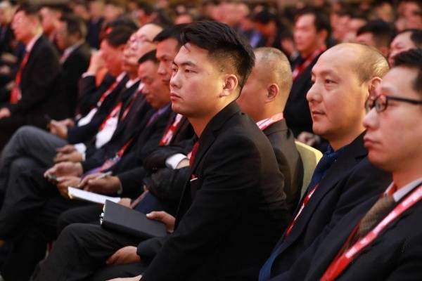 萬(wàn)順叫車(chē)|司機(jī)合伙人|網(wǎng)約車(chē)|打車(chē)軟件