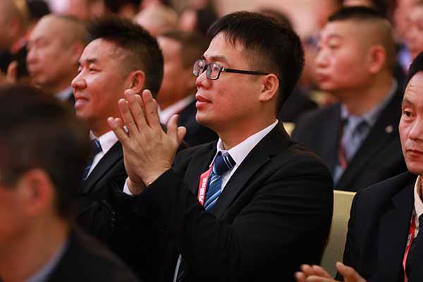 萬(wàn)順叫車|司機(jī)合伙人|網(wǎng)約車|打車軟件