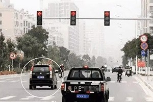 新交規(guī)發(fā)布：新加扣分項(xiàng)目，違章扣分翻一番，車主朋友互相轉(zhuǎn)告