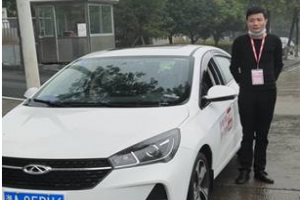 萬順叫車制定五項服務標準，為乘客提供全方位服務