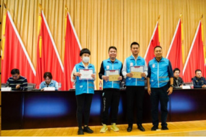 萬(wàn)順叫車受邀參加深圳寶安機(jī)場(chǎng)全國(guó)交通安全日活動(dòng)，斬獲兩大獎(jiǎng)項(xiàng)